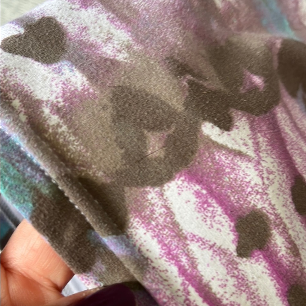 Colorful Patterned Shorts - Picture 2 of 3